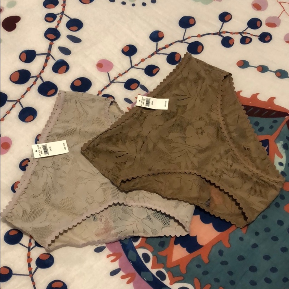 2 Pairs of Aerie Underwear